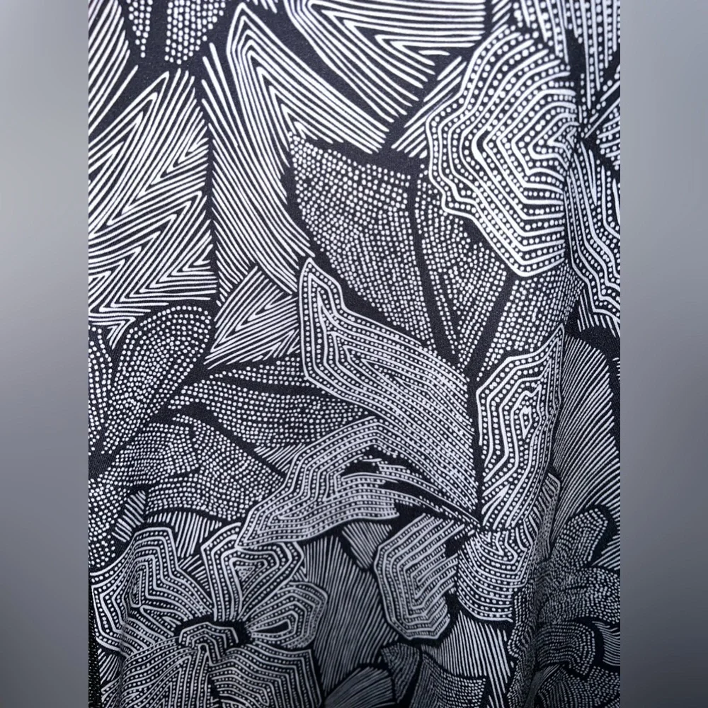 Lululemon Dottie Tribe Cool Racerback Tank - Picture 5 of 9